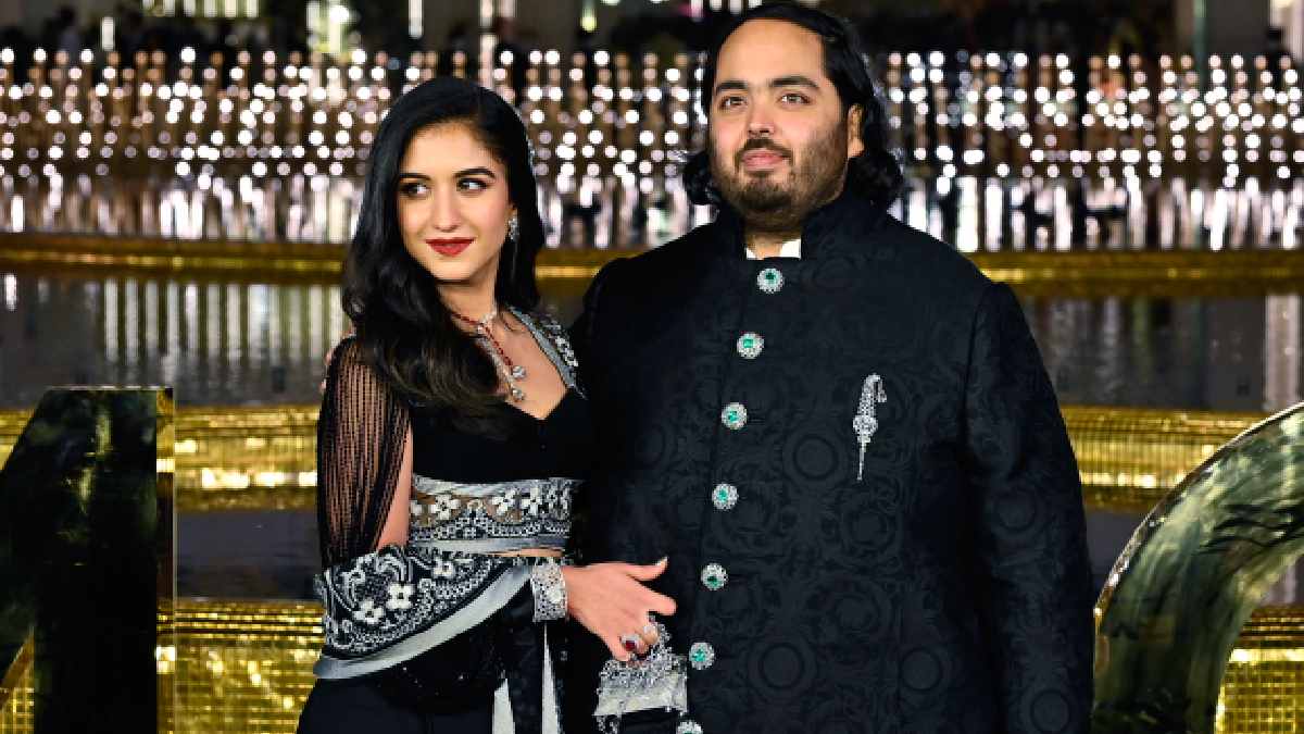 Ananth-Radhika's post wedding ceremony in London: The palatial hotel was closed for the general public for 2 months, the family arrived for preparations.