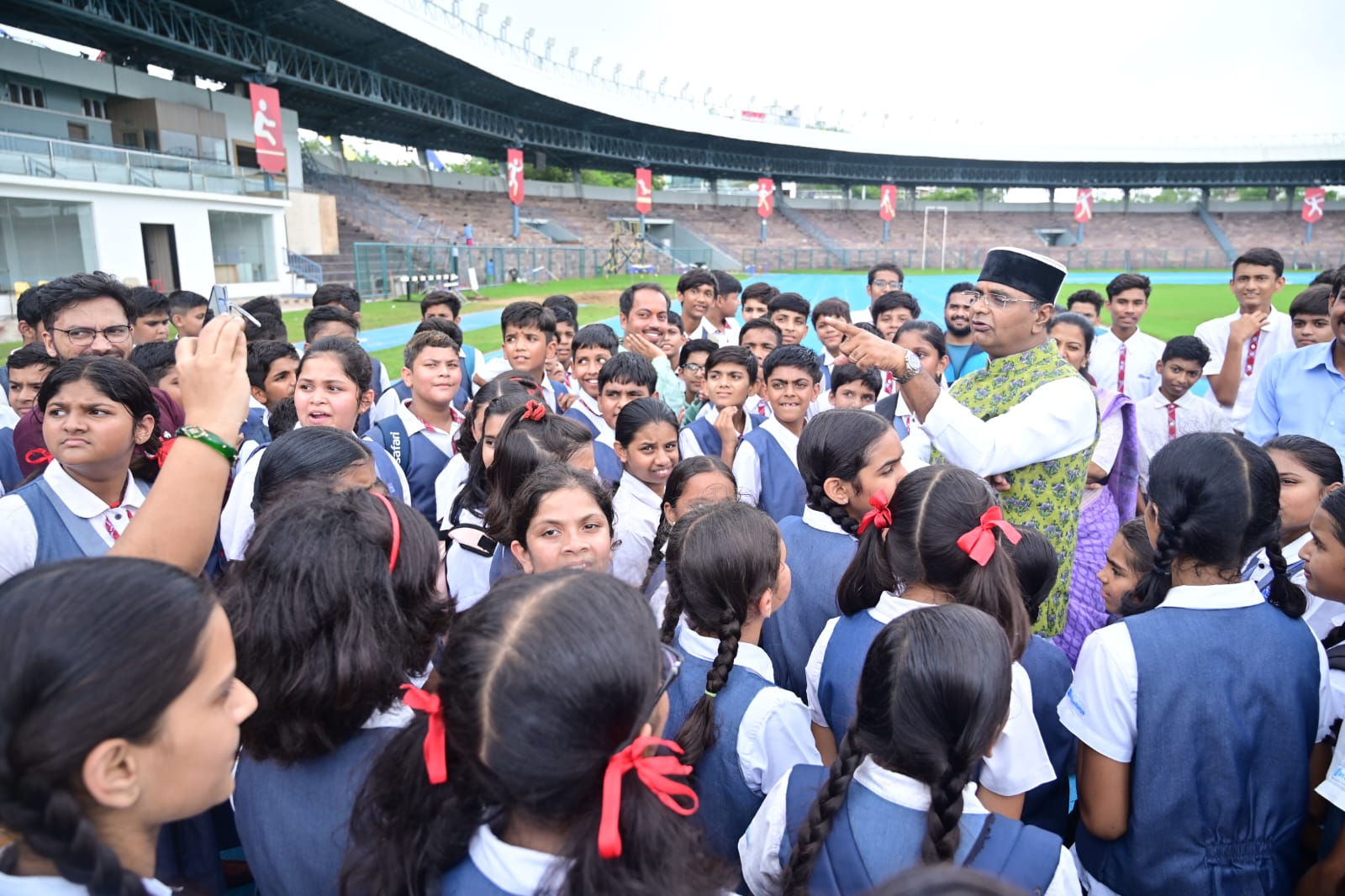 Sports Minister's initiative: 260 children visited Tatyatope Stadium"