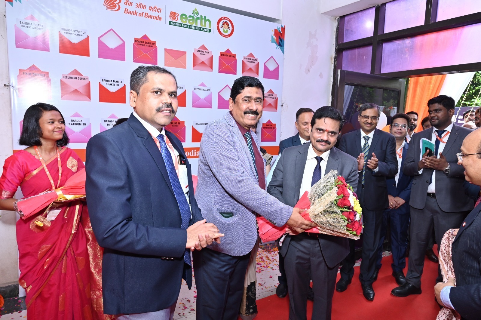 "Bank of Baroda inaugurates regional office in Gwalior"