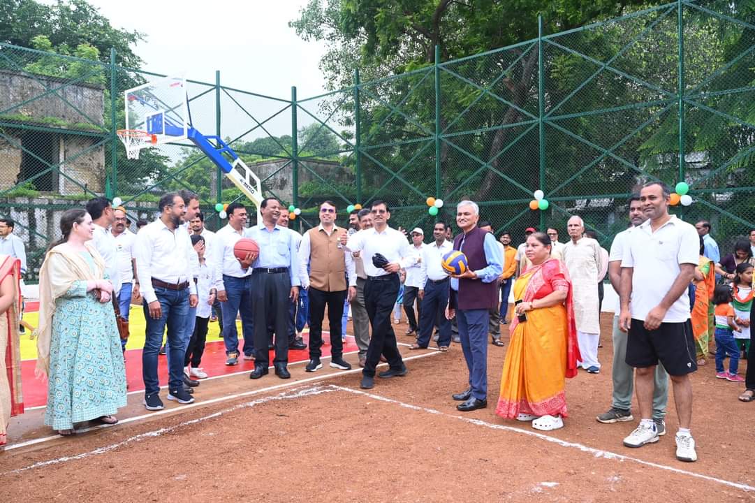 Many programs were organized at NITTTR Bhopal on Independence Day.