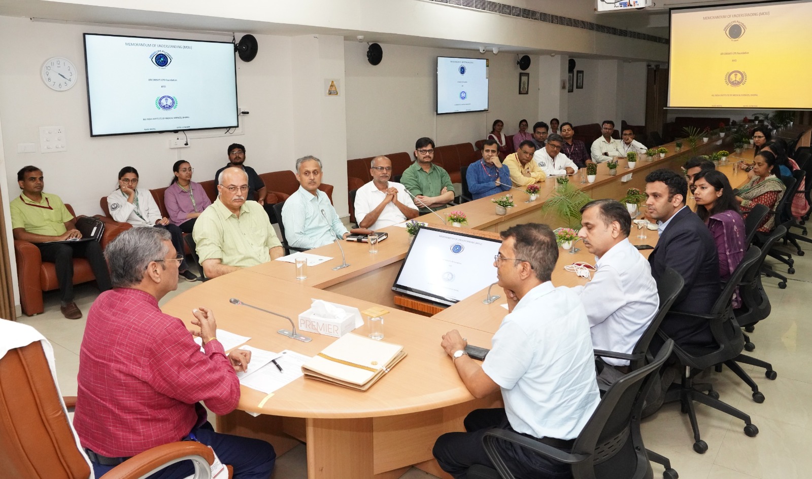 MoU signed between AIIMS and IIT Indore Drishti CPS Foundation