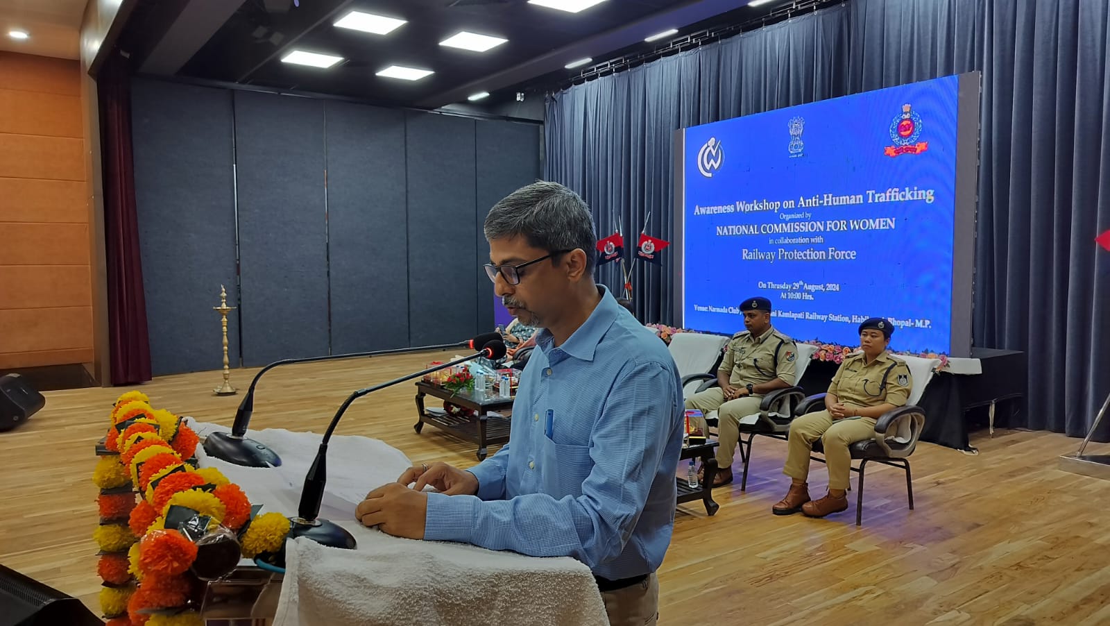 Special seminar of National Commission for Women and RPF organized on 'Human Trafficking Awareness' in Bhopal