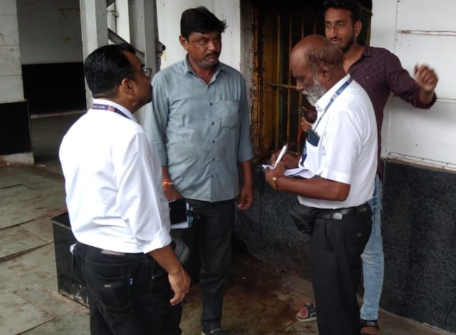 Fortification ticket checking campaign at Bina station of Bhopal division