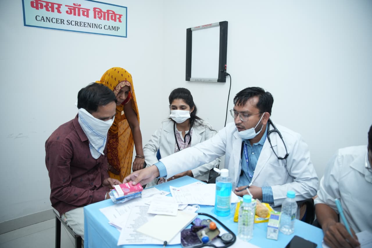 विदिशा में निशुल्क कैंसर जांच अभियान शुरू