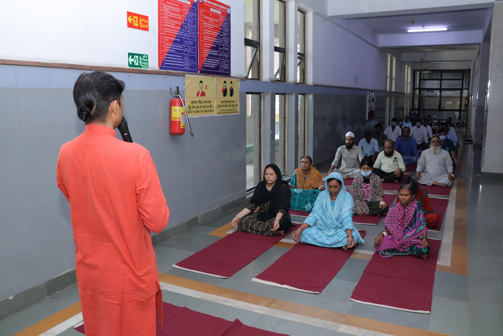 बीएमएचआरसी में स्वास्थ्य जागरूकता के लिए विशेष योग सत्र आयोजित