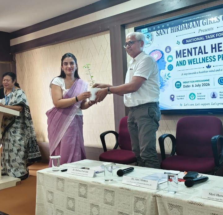 संत हिरदाराम गर्ल्स कॉलेज में मानसिक स्वास्थ्य सत्र आयोजित