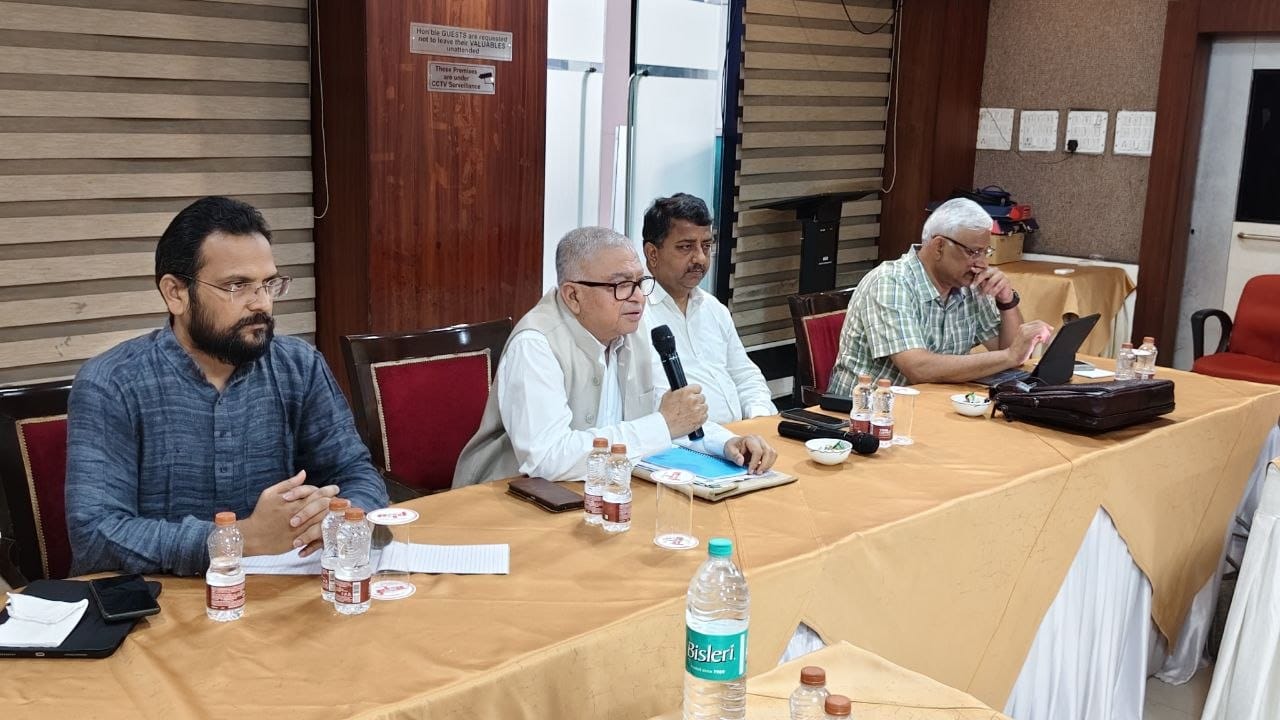 भोज मुक्त विश्वविद्यालय में जनजाति अध्ययन विषयक संगोष्ठी संपन्न