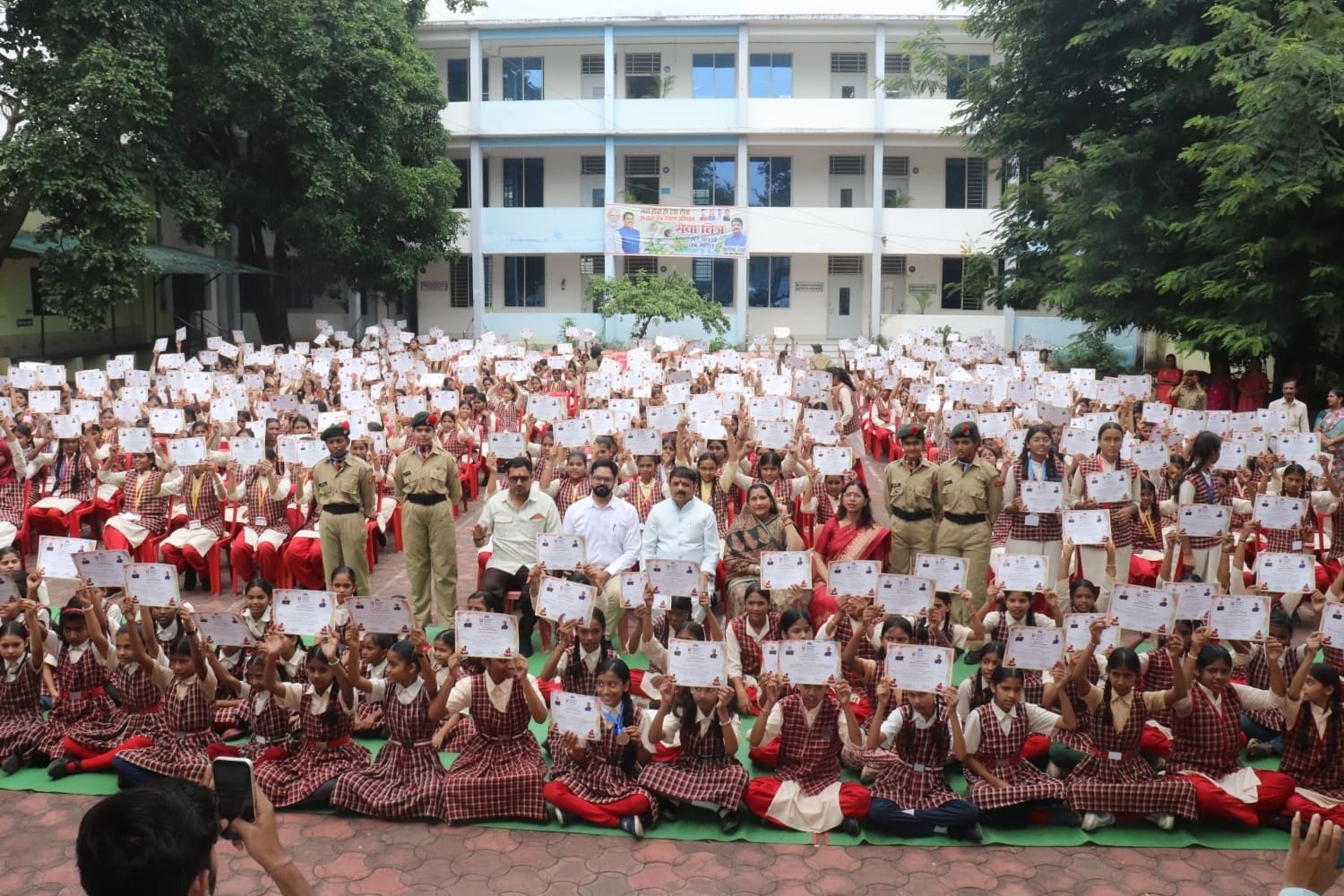 भोपाल स्कूलों में ‘सेवा से संकल्प’ प्रतियोगिताएं आयोजित