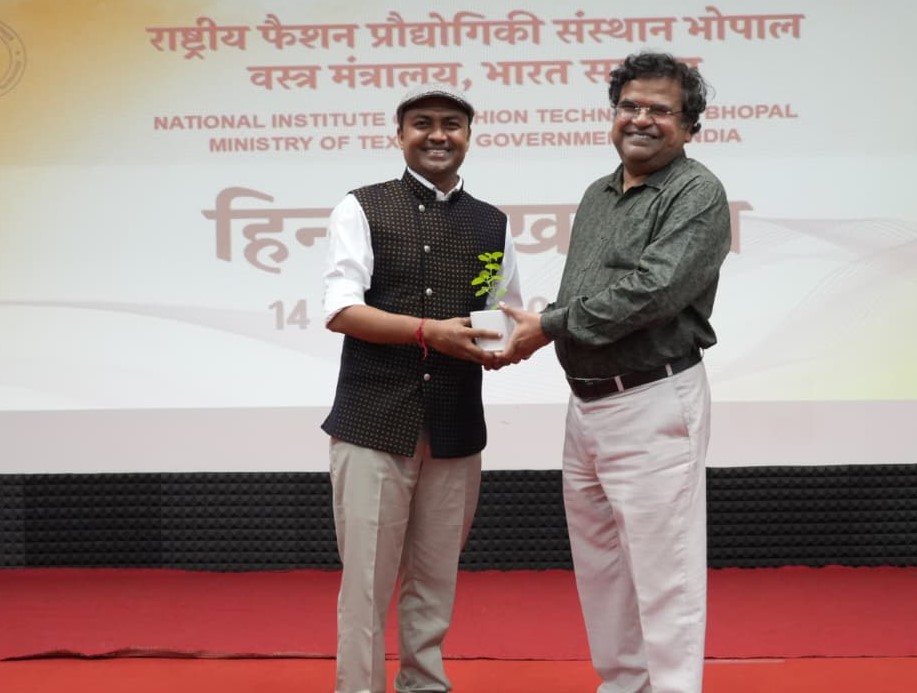 हिंदी पखवाड़ा 2026 के तहत कविता पाठ प्रतियोगिता आयोजित