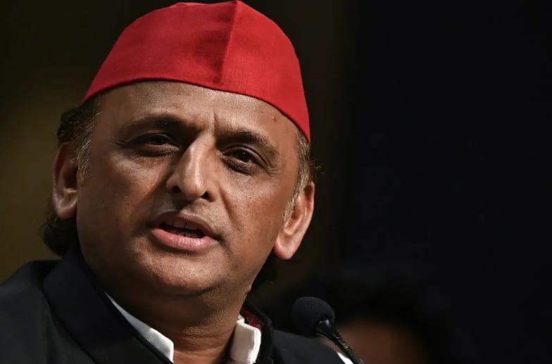 अखिलेश यादव पर भाजपा के दिनेश प्रताप सिंह का पलटवार