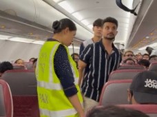यात्री के हंगामे से बैंकॉक-मुंबई एअर इंडिया फ्लाइट लौटी