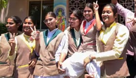 अटल आवासीय योजना में बेटियों को मुफ्त शिक्षा और हॉस्टल