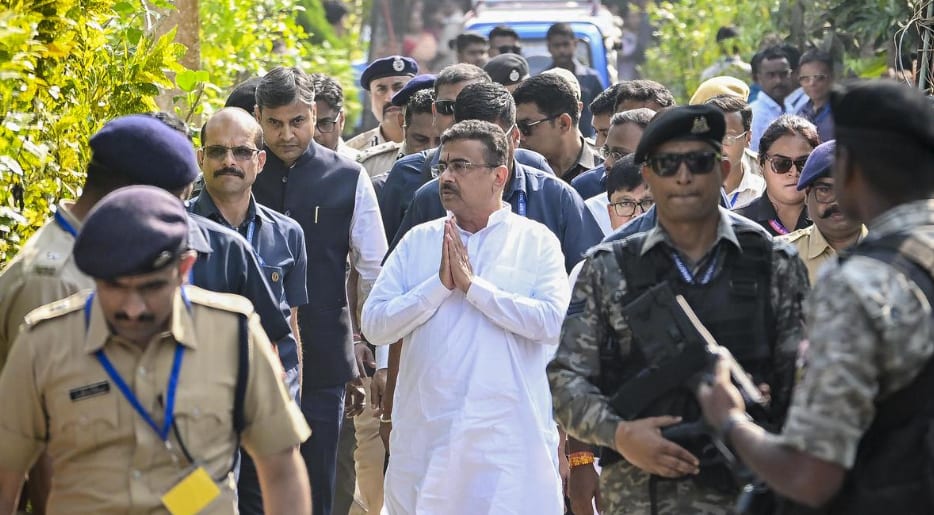 बंगाल सीएम का दावा, भाजपा को 275 विधायकों का समर्थन मिलेगा