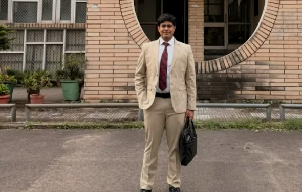 छह बार UPSC में असफल, अब HCS में सफलता