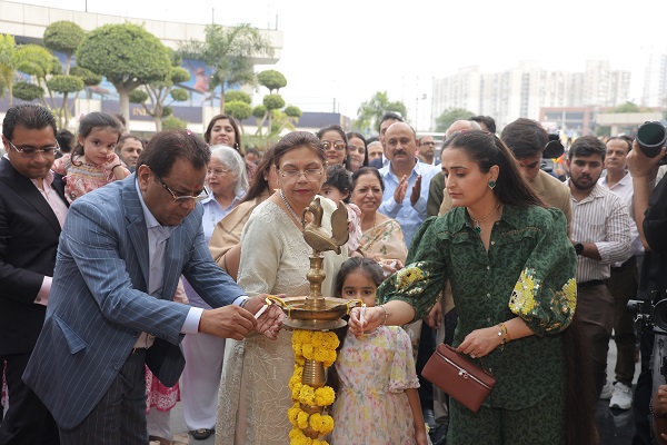 ग्रेटर नोएडा वेस्ट में प्रमुख ब्रांडों के साथ खुला Grandthum
