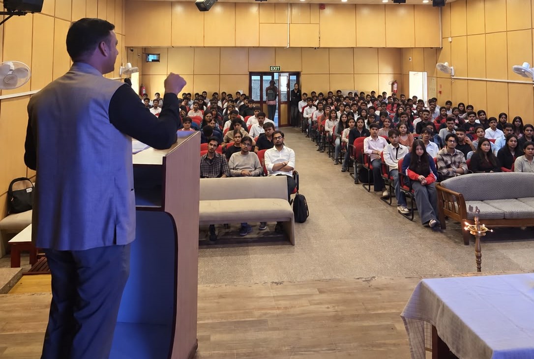दिल्ली विश्वविद्यालय में राष्ट्रीय एकता दिवस पर विशेष व्याख्यान आयोजित