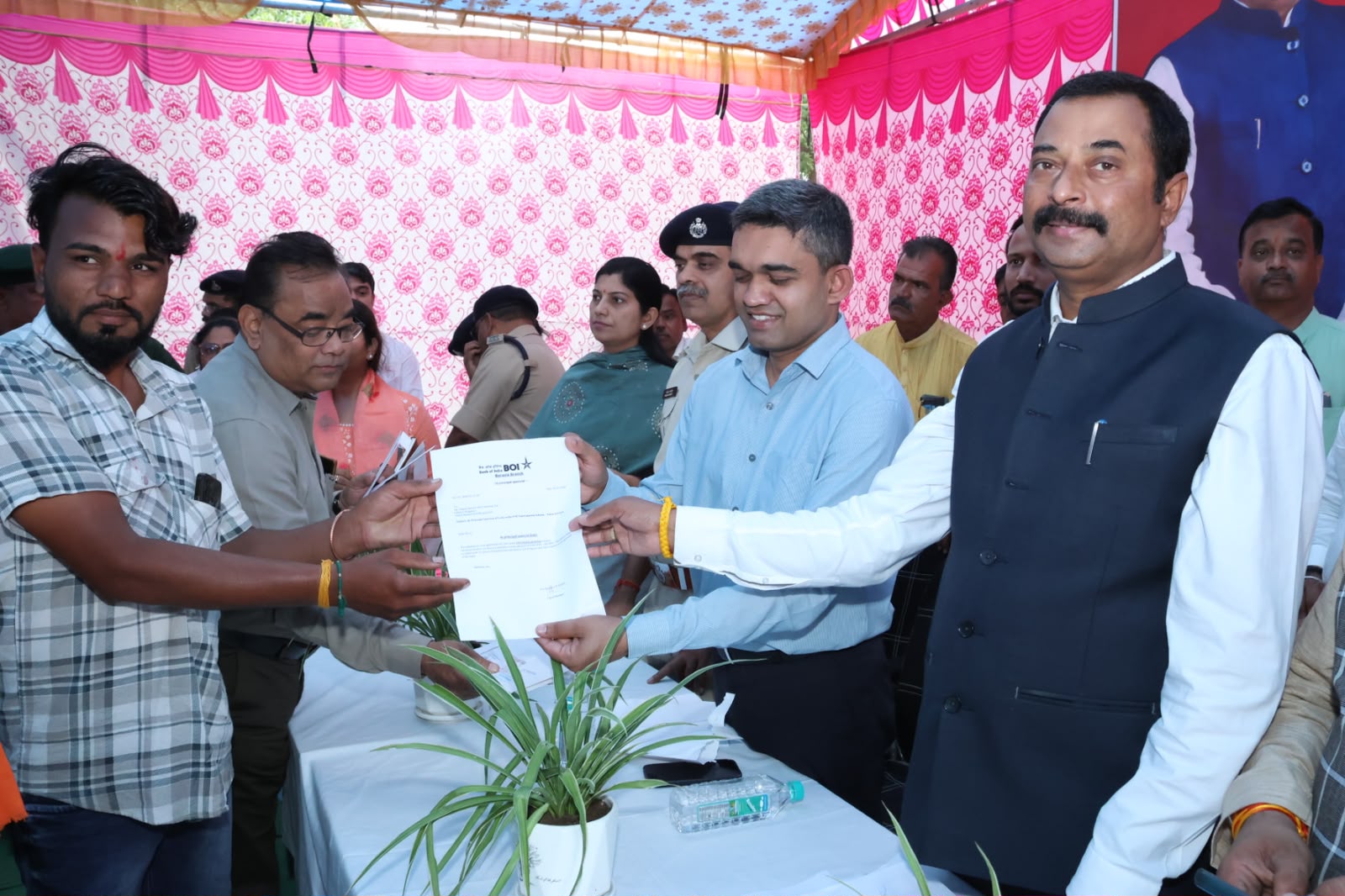 हर्राखेड़ा जनविश्वास शिविर में ग्रामीणों को मिले हितलाभ