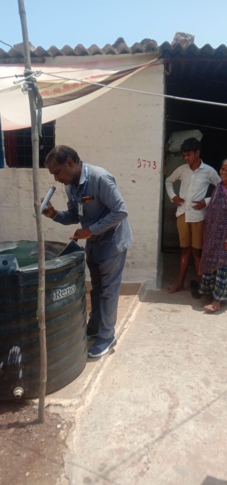 डेंगू रोकथाम अभियान में पौने चार लाख घरों का सर्वेक्षण