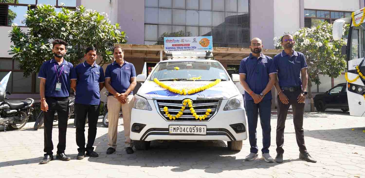 स्कोप ग्लोबल स्किल्स यूनिवर्सिटी से कौशल विकास यात्रा रवाना